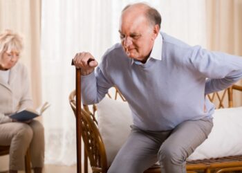 A coluna na terceira idade: uma questão de saúde pública